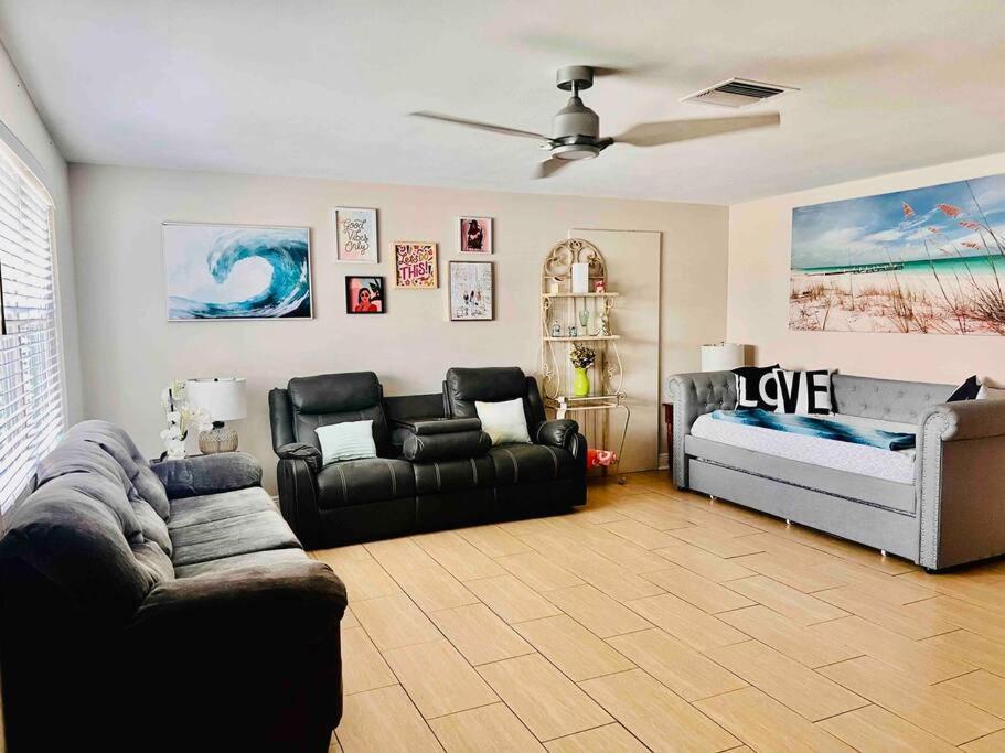 Cozy 2 Bedrooms Home By The Water Cape Coral Exterior foto